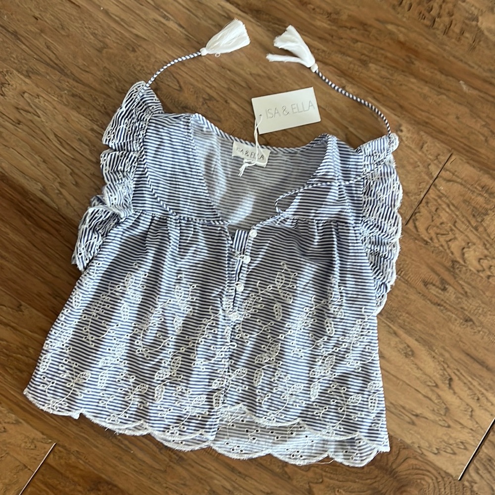 Isa & Ella top